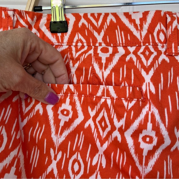 •Old Navy• Orange/White IKAT Patterned Shorts - Size 12 - Picture 6 of 9